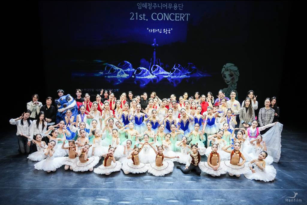 235149625_3jzUDx0V_fe43f2cd5e5fa126aed0d519bd7d8e08856486b4.jpg 이미지크게보기